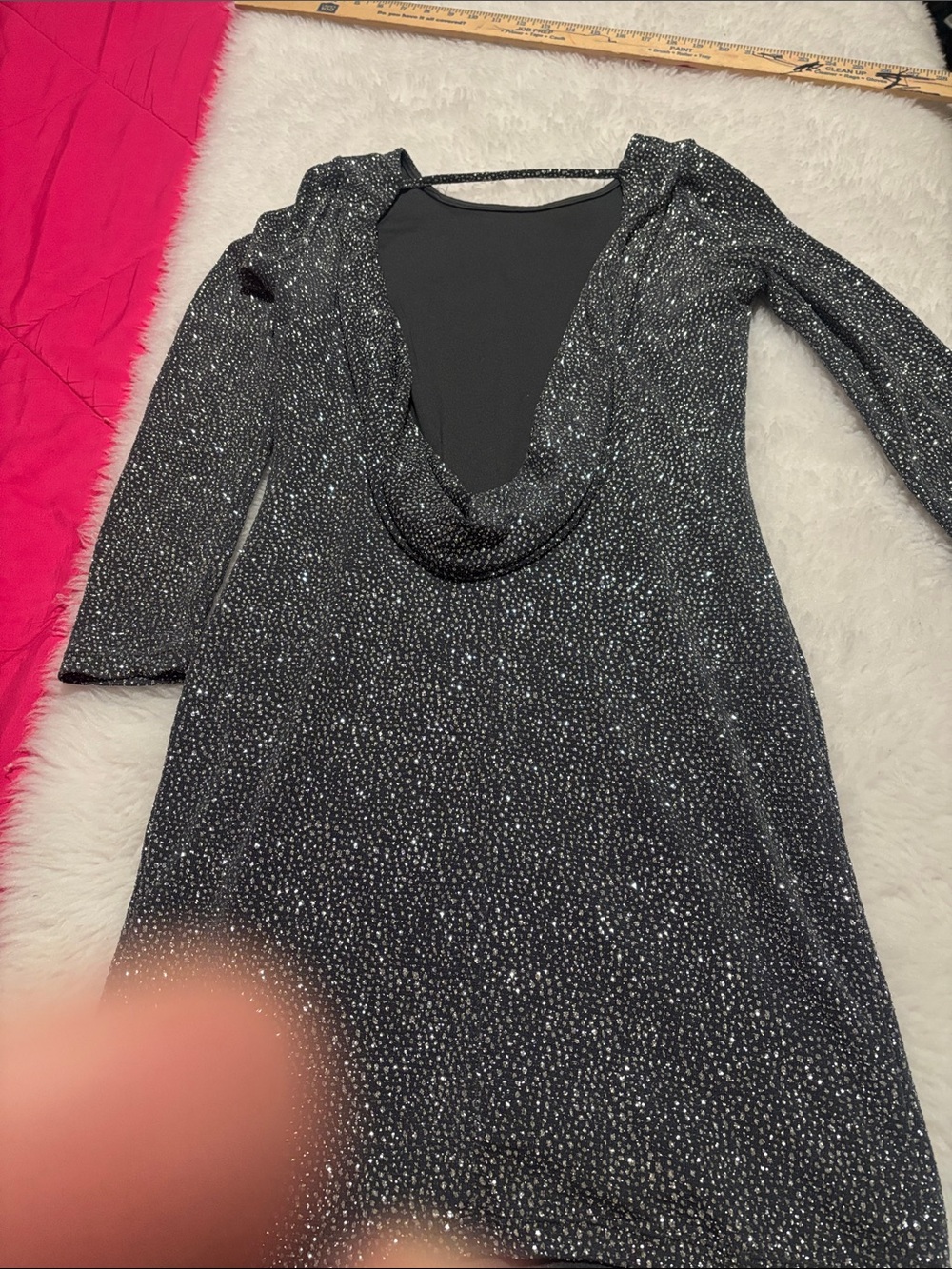 H&M Silver Sparkle Long-Sleeve Bodycon Dress - Picture 7 of 9